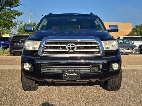 Used 2014 Toyota Sequoia Platinum AWD/4WD image 10