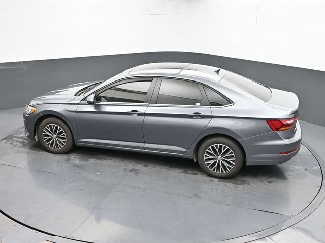 Used 2019 Volkswagen Jetta SE w/ Cold Weather Package FWD image 38