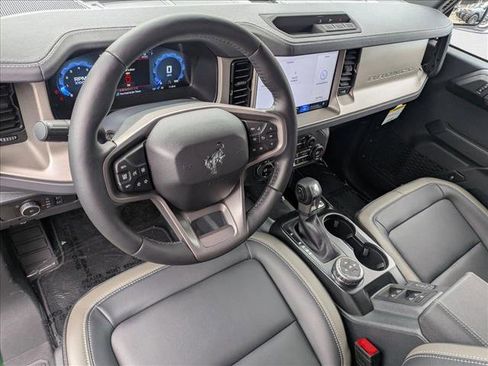 New 2025 Ford Bronco Outer Banks image 3