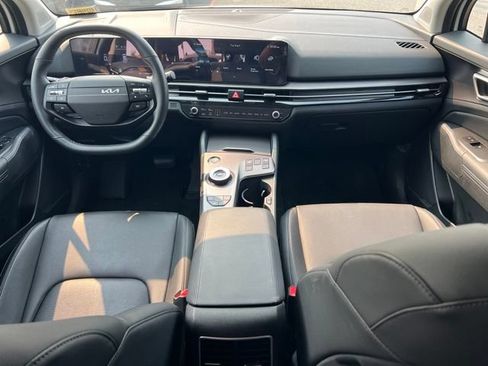 Used 2026 Kia Sportage EX w/ EX Panoramic Sunroof Package AWD/4WD image 12