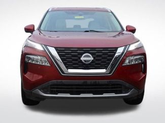 Used 2023 Nissan Rogue SV video 3