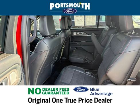 Certified 2025 Ford Explorer ST image 5
