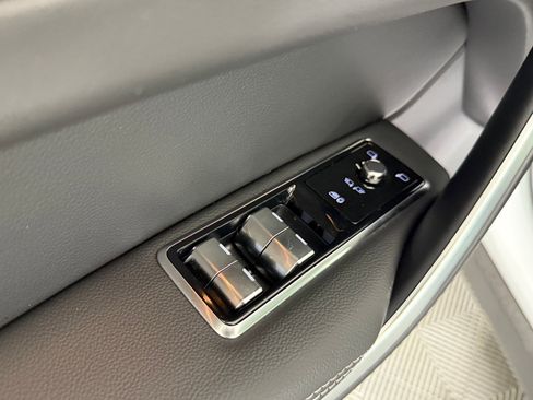 New 2026 Jaguar F-PACE R-Dynamic S AWD/4WD image 23