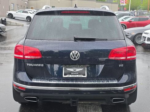 Used 2016 Volkswagen Touareg Executive AWD/4WD image 4