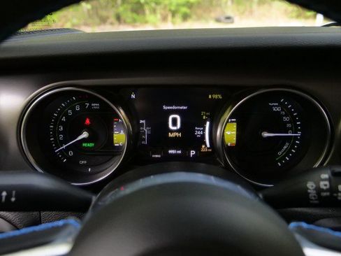 Used 2022 Jeep Wrangler Unlimited Rubicon 4xe w/ Cold Weather Group image 10