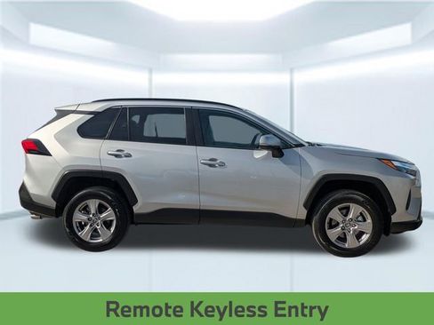 Used 2025 Toyota RAV4 XLE w/ Convenience Package FWD image 8