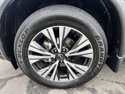 Certified 2023 Nissan Rogue SV w/ SV Premium B Package AWD/4WD image 9