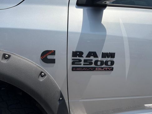 Used 2017 RAM 2500 SLT AWD/4WD image 13