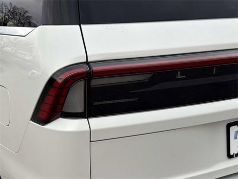 New 2026 Lincoln Navigator Black Label image 11