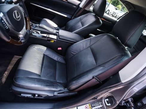 Used 2015 Lexus ES 350 w/ Luxury Package FWD image 34