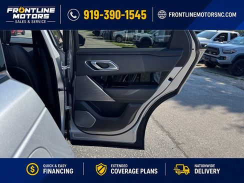 Used 2019 Land Rover Range Rover Velar R-Dynamic SE AWD/4WD image 12