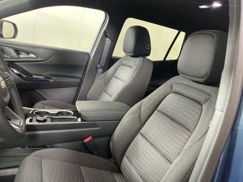 New 2027 Chevrolet Equinox LT w/ Safety and Technology Package AWD/4WD image 5