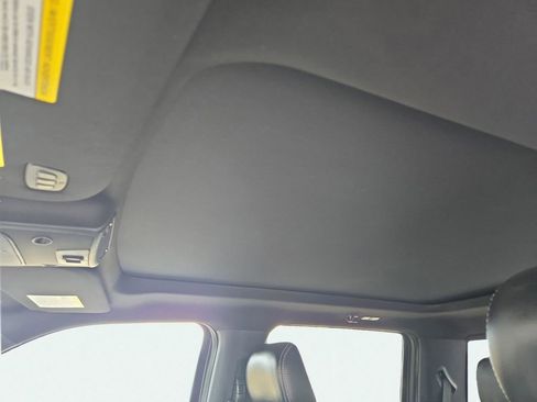 Used 2020 Ford F150 Lariat w/ Equipment Group 502A Luxury image 19