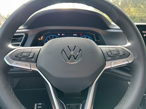 New 2026 Volkswagen Atlas Cross Sport SEL Premium R-Line AWD/4WD image 24