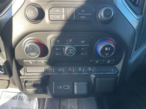 Used 2023 Chevrolet Silverado 3500 LT w/ Convenience Package AWD/4WD image 19