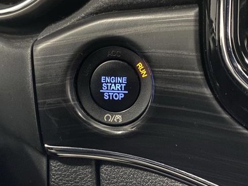 Used 2020 Jeep Grand Cherokee Limited image 30