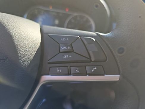 New 2025 Nissan Versa SV w/ Trunk Package FWD image 22