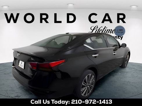 Used 2025 Nissan Altima 2.5 SL image 7