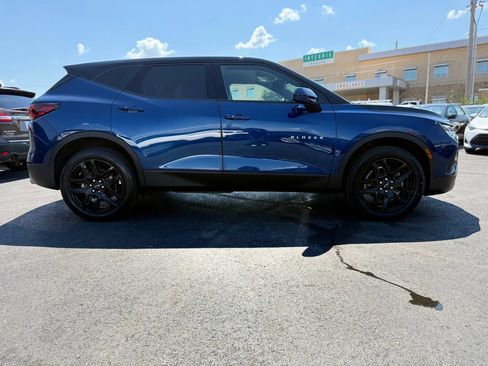 Used 2022 Chevrolet Blazer LT AWD/4WD image 2