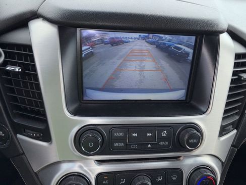 Used 2016 GMC Yukon SLT w/ Open Road Package image 18