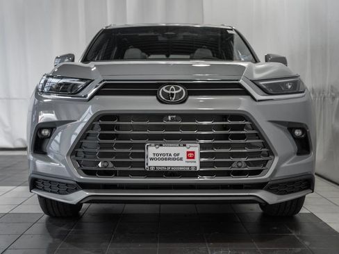 New 2026 Toyota Grand Highlander AWD Hybrid image 2