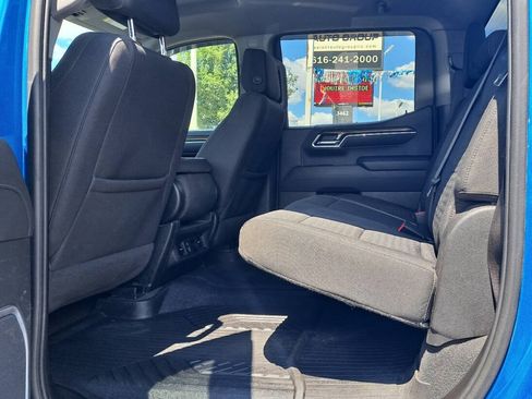 Used 2022 Chevrolet Silverado 1500 RST AWD/4WD image 4