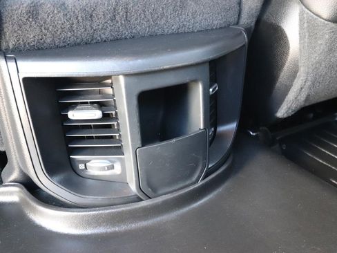 Used 2021 RAM 2500 Tradesman w/ Chrome Appearance Group AWD/4WD image 12