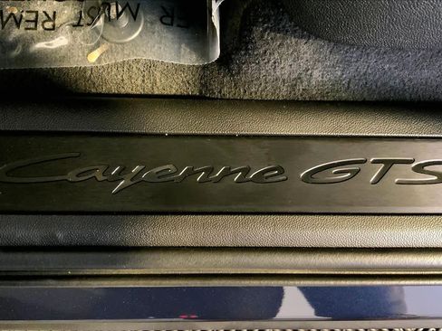 Used 2025 Porsche Cayenne GTS image 19