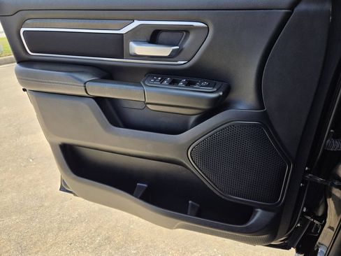Used 2025 RAM 1500 Big Horn AWD/4WD image 25