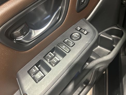 Certified 2023 Honda Pilot Elite image 23