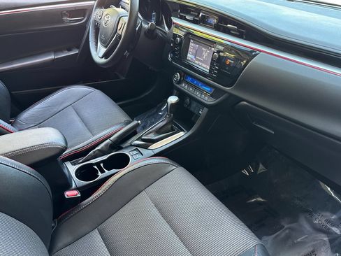Used 2016 Toyota Corolla S Special Edition FWD image 19