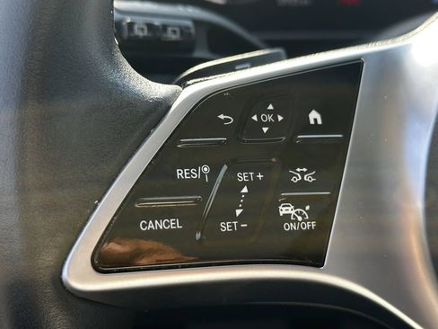 Certified 2023 Mercedes-Benz GLC 300 4MATIC image 28