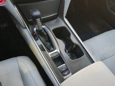 Used 2018 Honda Accord EX-L image 15