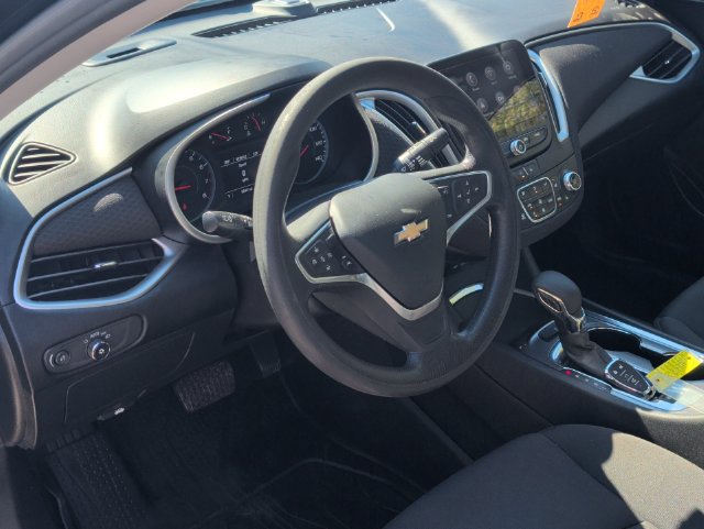 Used 2023 Chevrolet Malibu LT FWD image 19