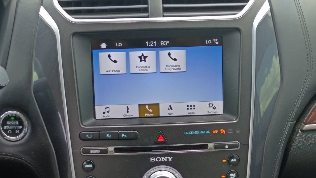 Used 2018 Ford Explorer Platinum AWD/4WD image 29