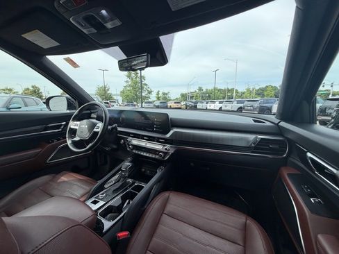 Used 2023 Kia Telluride SX Prestige AWD/4WD image 11