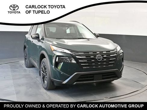 Used 2026 Nissan Rogue Dark Armor FWD image 7