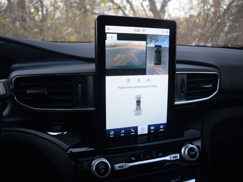 Certified 2023 Ford Explorer ST w/ Equipment Group 401A image 10