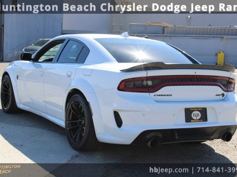 Used 2022 Dodge Charger SRT Hellcat w/ SRT Black Package image 3