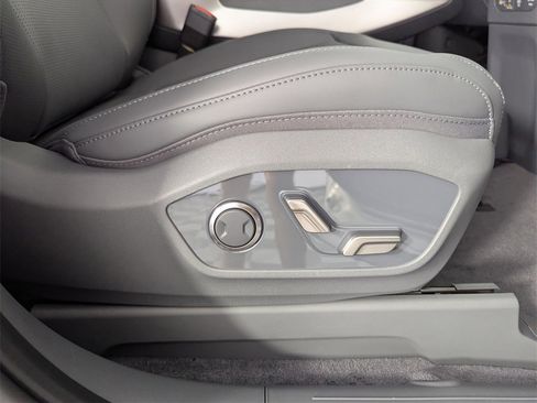 New 2026 Kia EV9 Light image 42