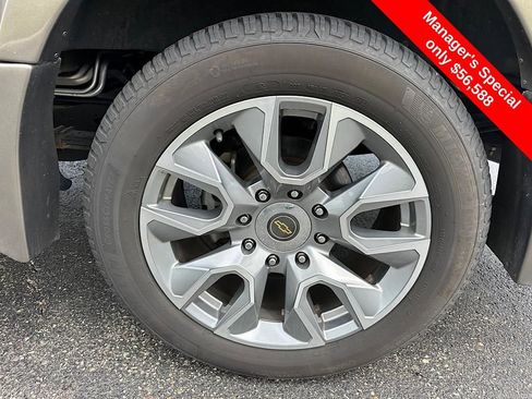 Used 2023 Chevrolet Express 2500 image 26