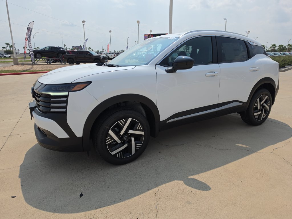 New 2027 Nissan Kicks SV FWD image 2