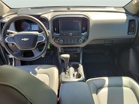 Used 2017 Chevrolet Colorado W/T w/ WT Convenience Package RWD image 11