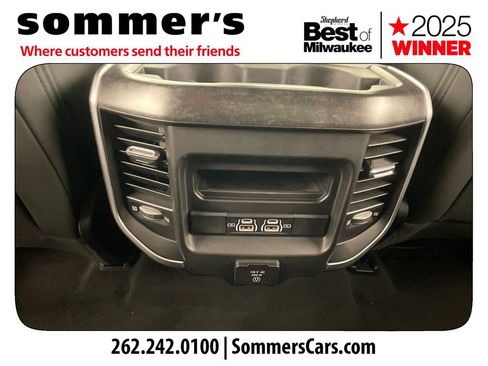 Used 2022 RAM 1500 Big Horn w/ Night Edition AWD/4WD image 22