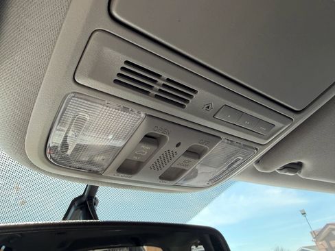 Used 2018 Honda Pilot EX-L image 34