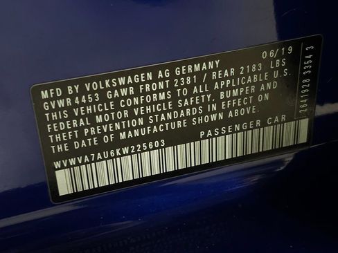 Used 2019 Volkswagen Golf R 4-Door image 30