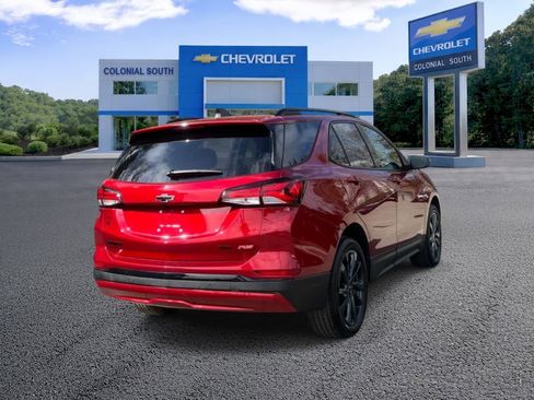 Certified 2024 Chevrolet Equinox RS AWD/4WD image 6
