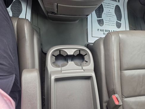 Used 2012 Honda Odyssey Touring image 23