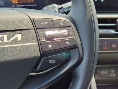 Certified 2026 Kia Sportage X-Line AWD/4WD image 16