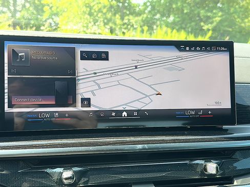 New 2026 BMW X5 sDrive40i w/ M Sport Package image 22